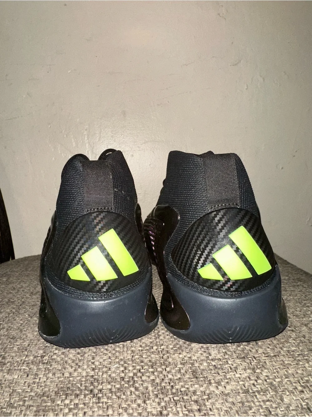 adidas no box